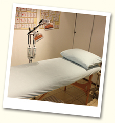 Table pour traitement d'acupuncture